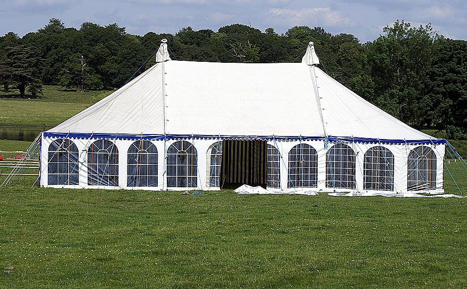 Corporate tent rentals are the best for outdoor festivities!