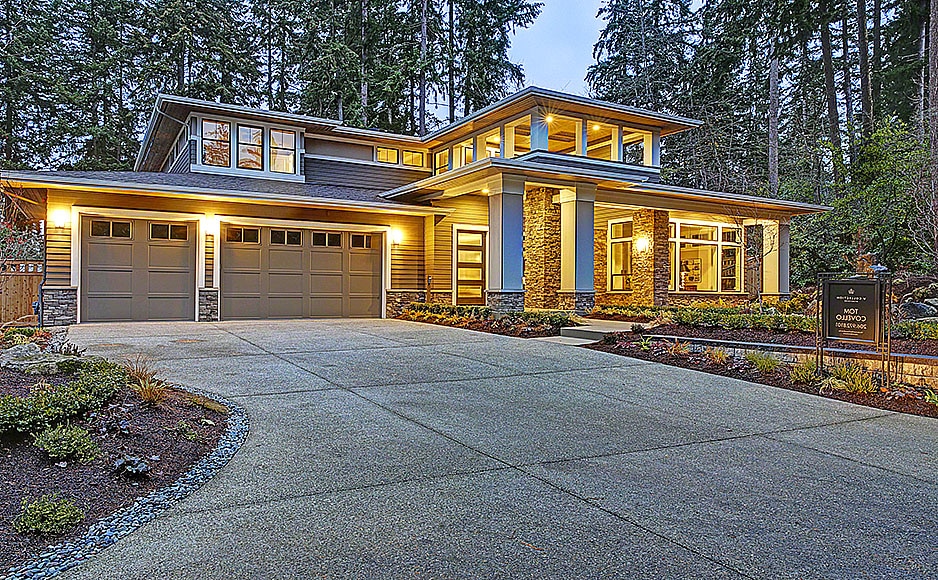 Brick walkway contractor make a Smooth walkway and Driveways